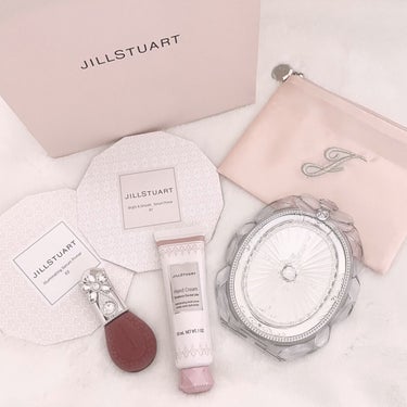 ジルスチュアート コンパクトミラー ２/JILL STUART/その他化粧小物を使ったクチコミ（1枚目）