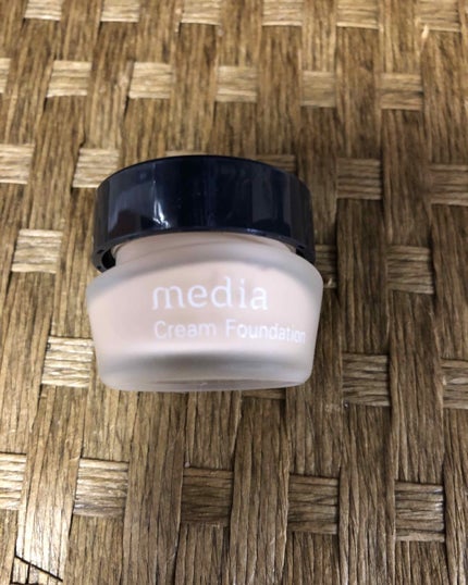 media クリームファンデーションのクチコミ「LIPS様を通して、media様より、高保湿クリームファンデーションミニサイズをいただきました.....」(2枚目)