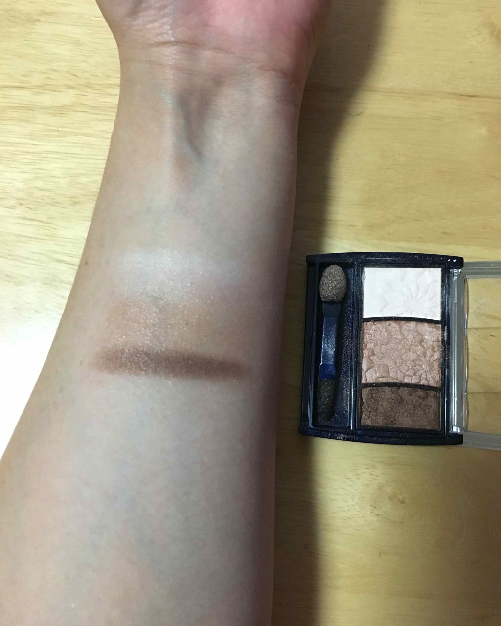 グラデカラーアイシャドウ/media/アイシャドウパレットを使ったクチコミ（2枚目）