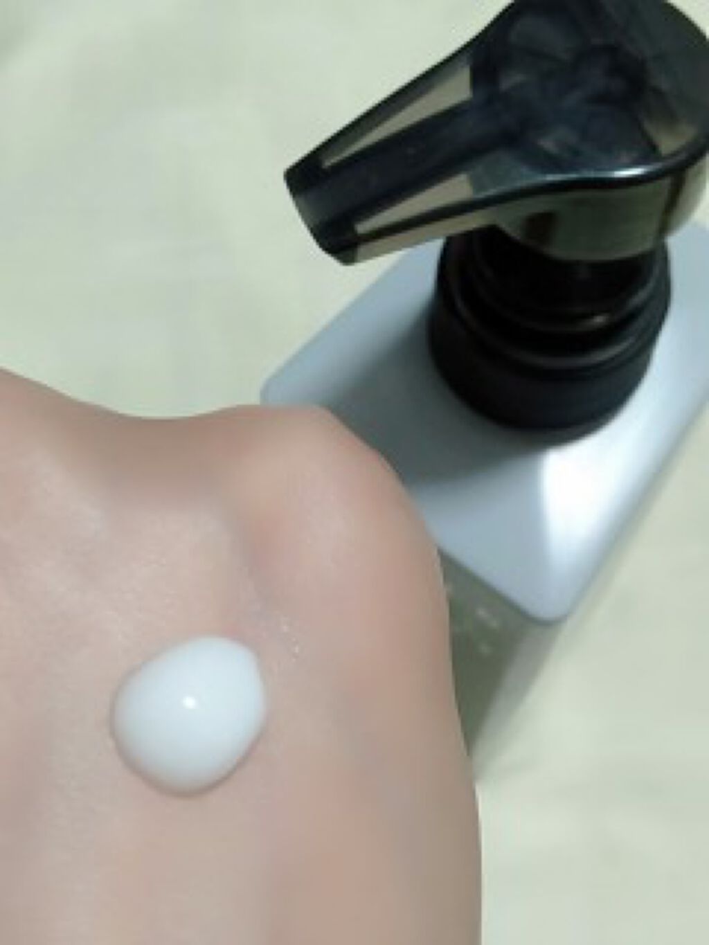 スカルプケアシステム クレンザー/ハイドレーター/スティーブンノル ニューヨーク/市販シャンプーを使ったクチコミ(2枚目)