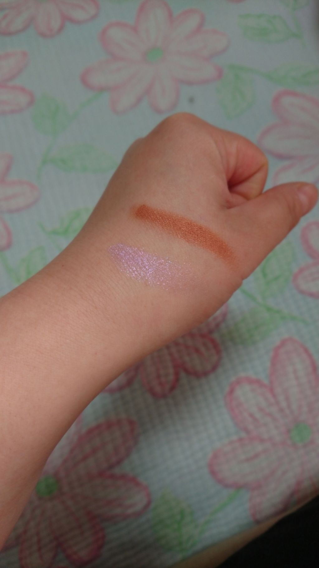 シングルカラーアイシャドウ/CEZANNE/単色アイシャドウを使ったクチコミ(2枚目)