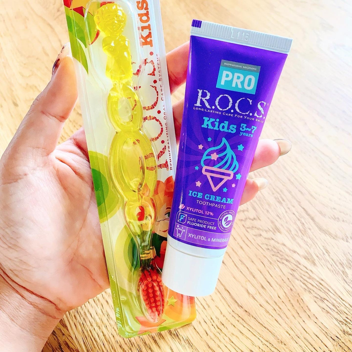 ナナ on LIPS 「R.O.C.Sの歯磨き粉のキッズ用🦷🪥✨3-7歳向けのアイ..」(1枚目)