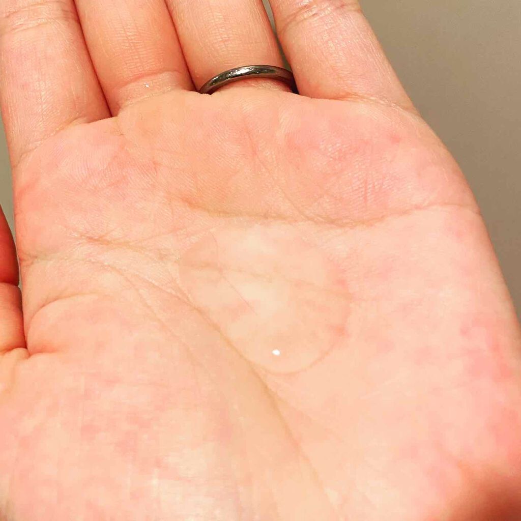 くせ・うねりときほぐしセラム/エッセンシャル flat/ヘアオイルを使ったクチコミ(3枚目)