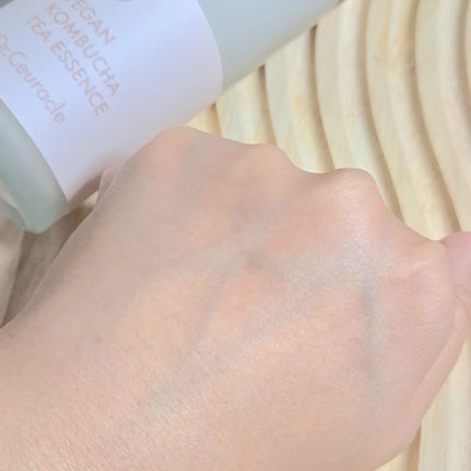 ヴィーガンコンブチャ ティー エッセンス/Dr.Ceuracle/オールインワン化粧品を使ったクチコミ(6枚目)