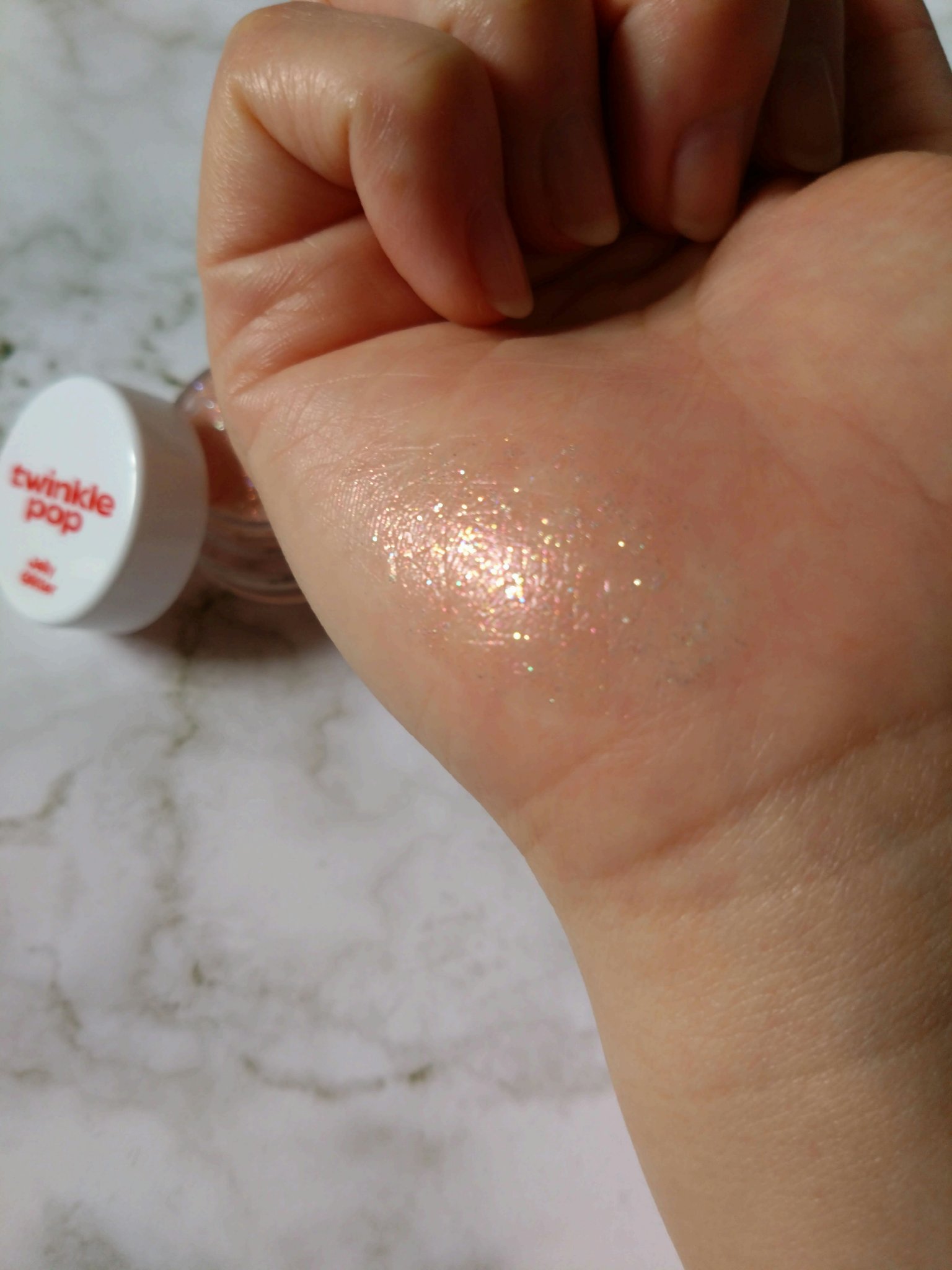 ジェリーグリッター/TWINKLE POP/グリッターを使ったクチコミ（3枚目）