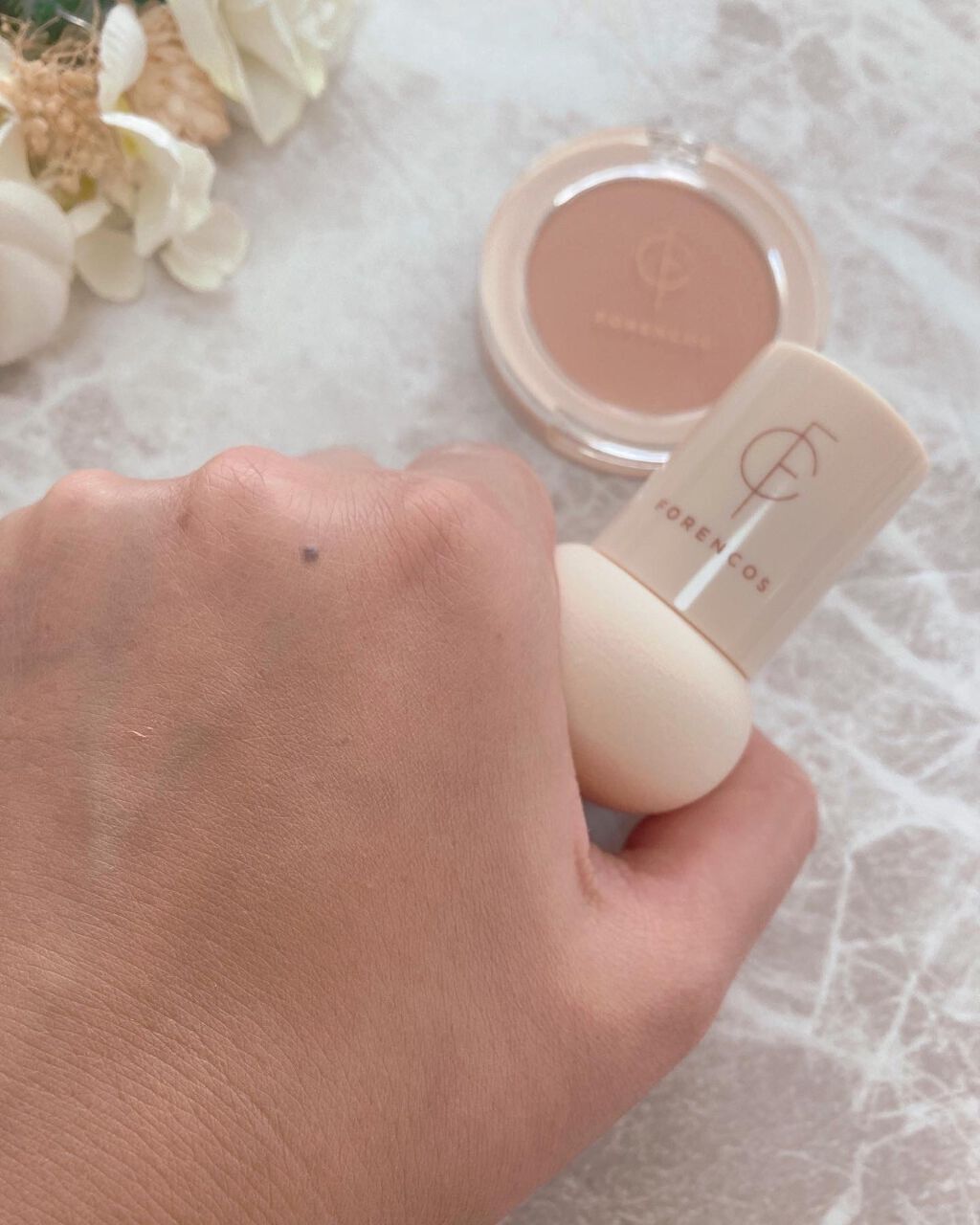 ベアブラッシャー パフ付き 03 ハッピー/フォレンコス/パウダーチークを使ったクチコミ（3枚目）