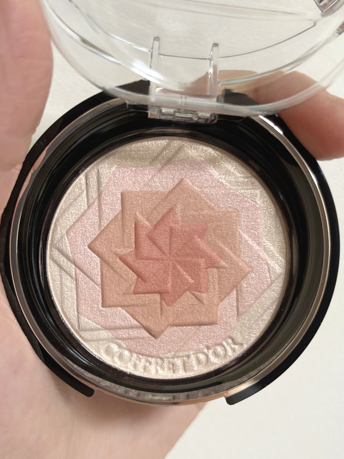 スマイルアップチークスＳ 03 コーラルベージュ/コフレドール/パウダーチークを使ったクチコミ（1枚目）