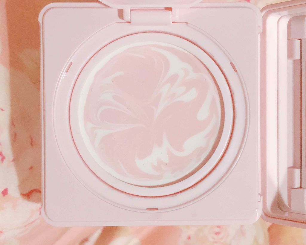 ランタンポレル ブロッサム クリーム コンパクト/GIVENCHY/化粧下地を使ったクチコミ（2枚目）