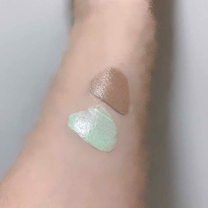 BBIA ラストコレクターのクチコミ「リキッドのシェーディングと緑のカラーコントロールです🙂
こちらはQoo10で2つで900円で.....」(1枚目)