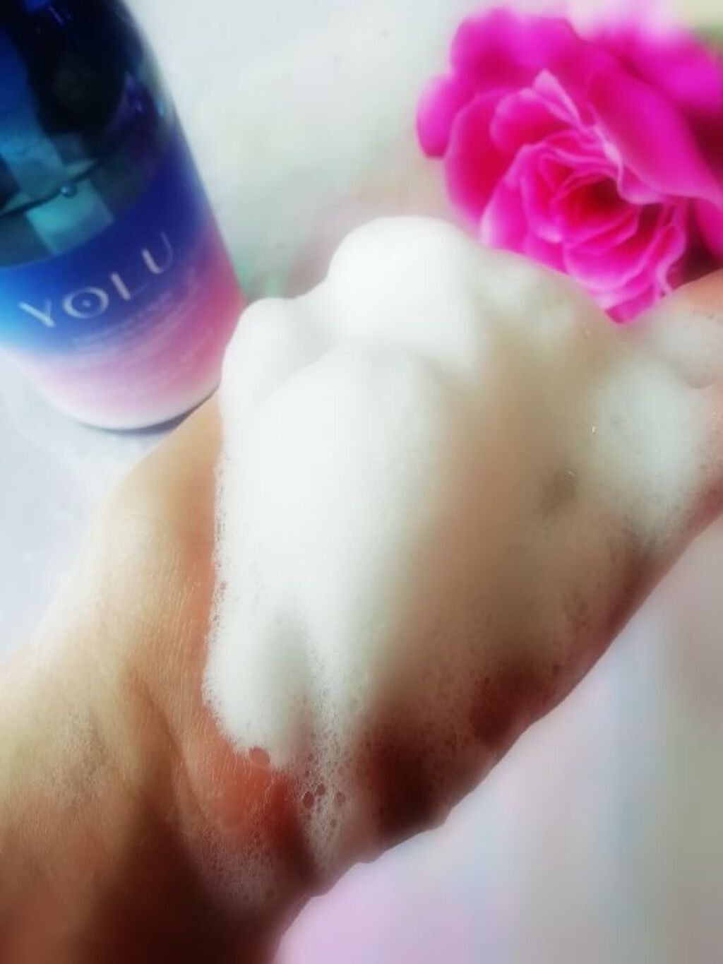 カームナイトリペアシャンプー/トリートメント/YOLU/市販シャンプーを使ったクチコミ(4枚目)