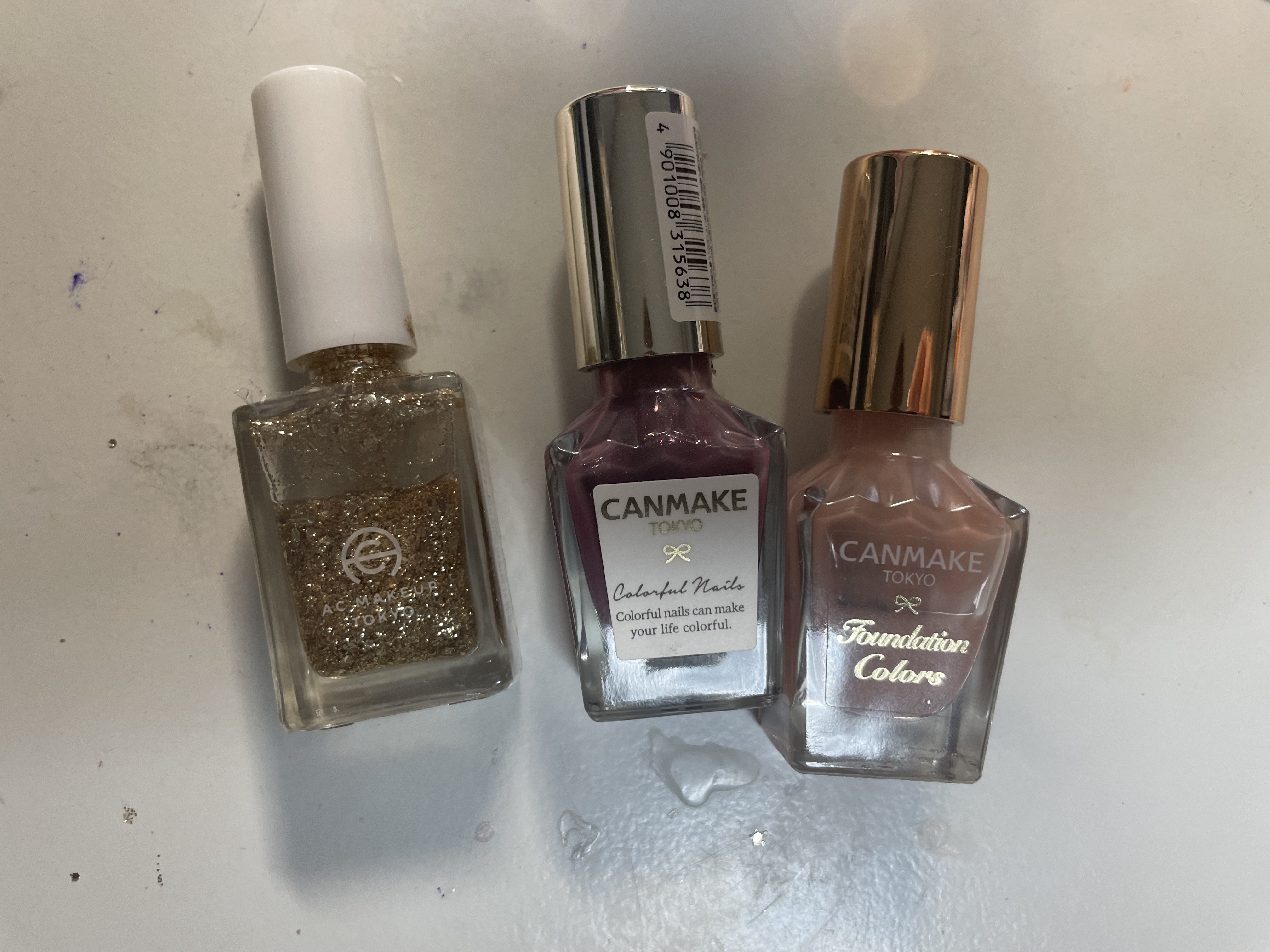 カラフルネイルズ/キャンメイク/マニキュアを使ったクチコミ（2枚目）