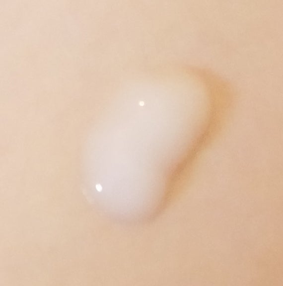 8x4 アロマスイッチ 涼感ネックジェル パリスブーケの香り/8x4/デオドラント・制汗剤を使ったクチコミ(3枚目)