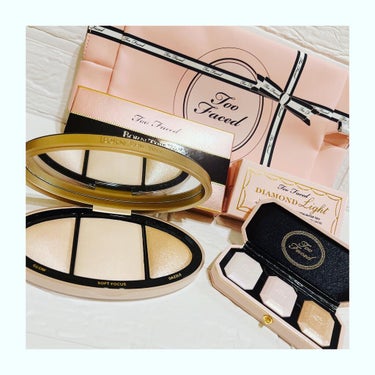 ボーン ディス ウェイ ターン アップ ザ ライト ハイライティング パレット/Too Faced/プレストパウダーを使ったクチコミ（1枚目）