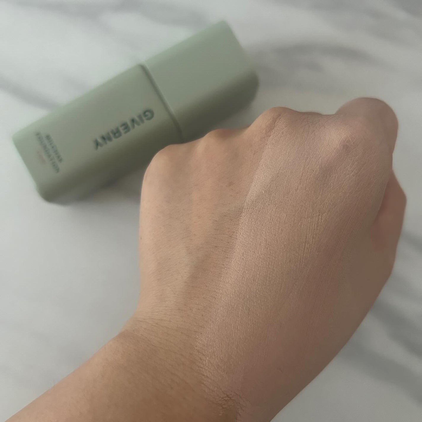 ジヴェルニー 密着カバーファンデーション/GIVERNY/リキッドファンデーションを使ったクチコミ(5枚目)