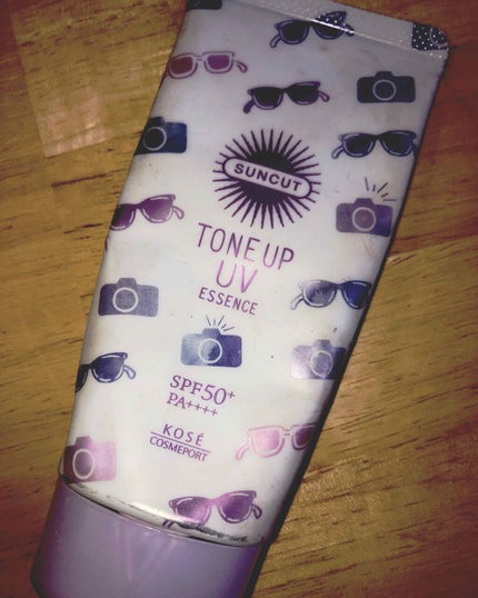 トーンアップUV エッセンス/サンカット®/日焼け止めローションを使ったクチコミ(1枚目)
