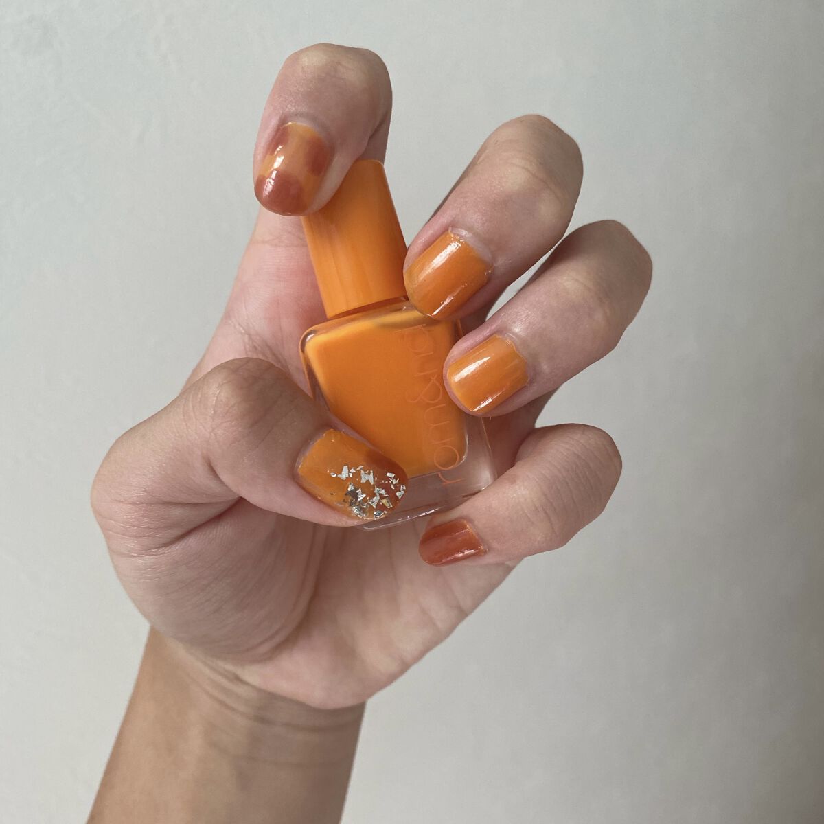 ネイルホリック パーティーフレーク/ネイルホリック/マニキュアを使ったクチコミ（3枚目）