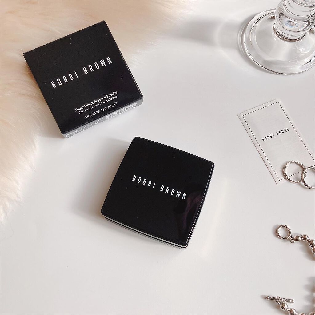 シアーフィニッシュ プレストパウダー 01 ペールイエロー/BOBBI BROWN/プレストパウダーを使ったクチコミ（2枚目）