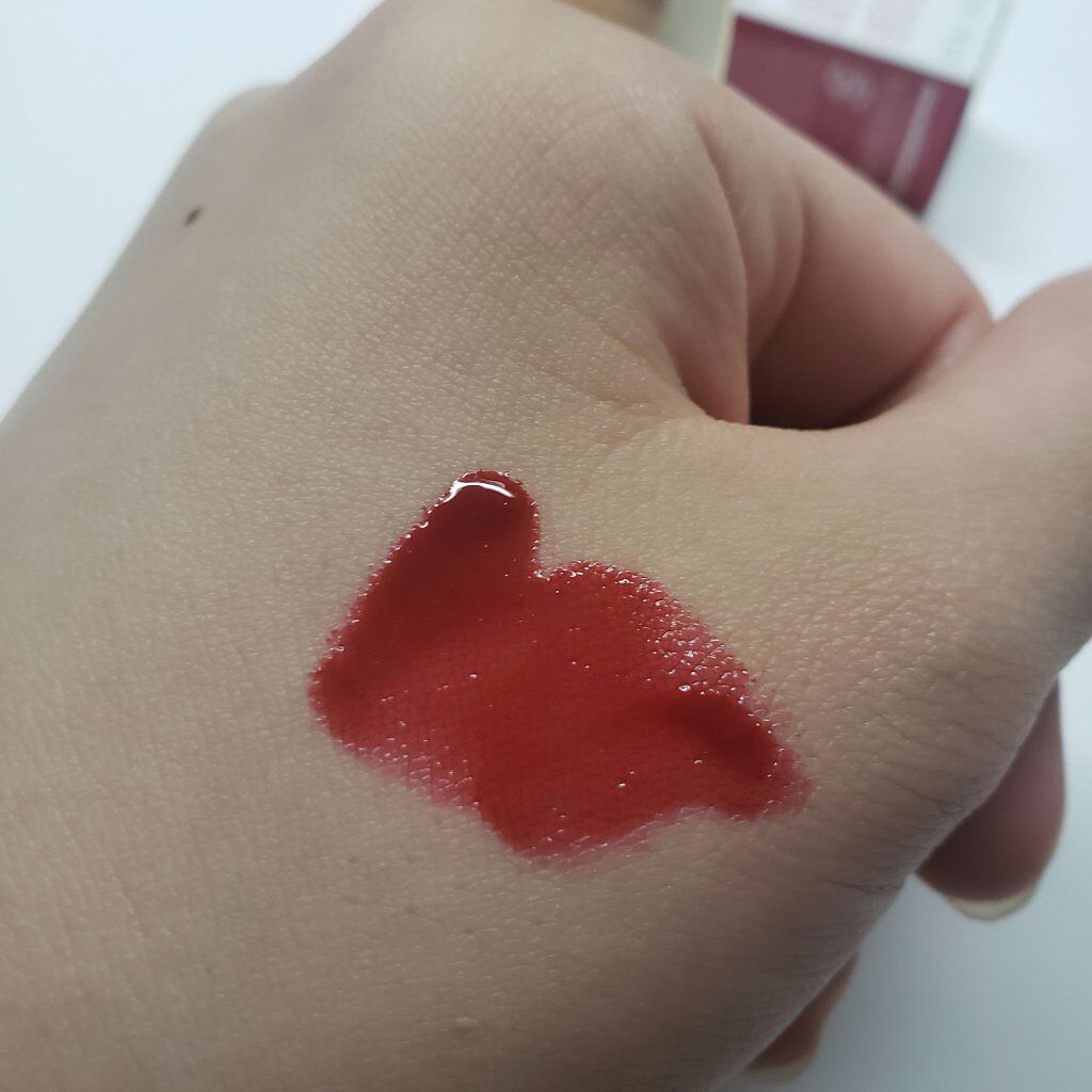 コンフォート リップオイル インテンス/CLARINS/リップグロスを使ったクチコミ(4枚目)