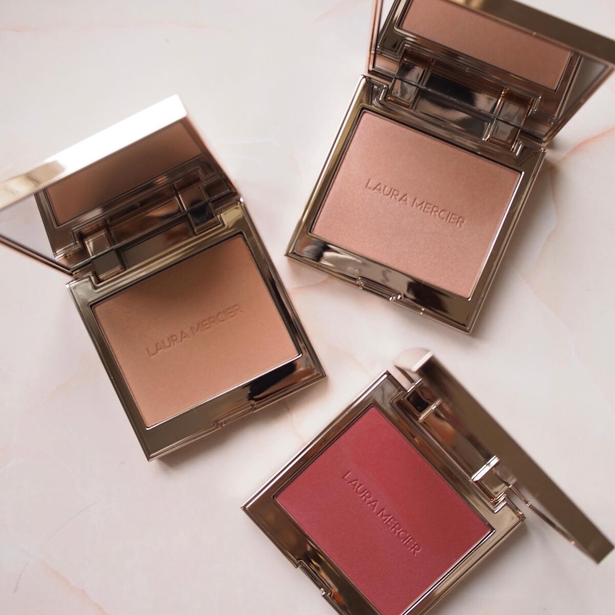 ブラッシュ カラー インフュージョン/ローラ メルシエ/パウダーチークを使ったクチコミ（1枚目）