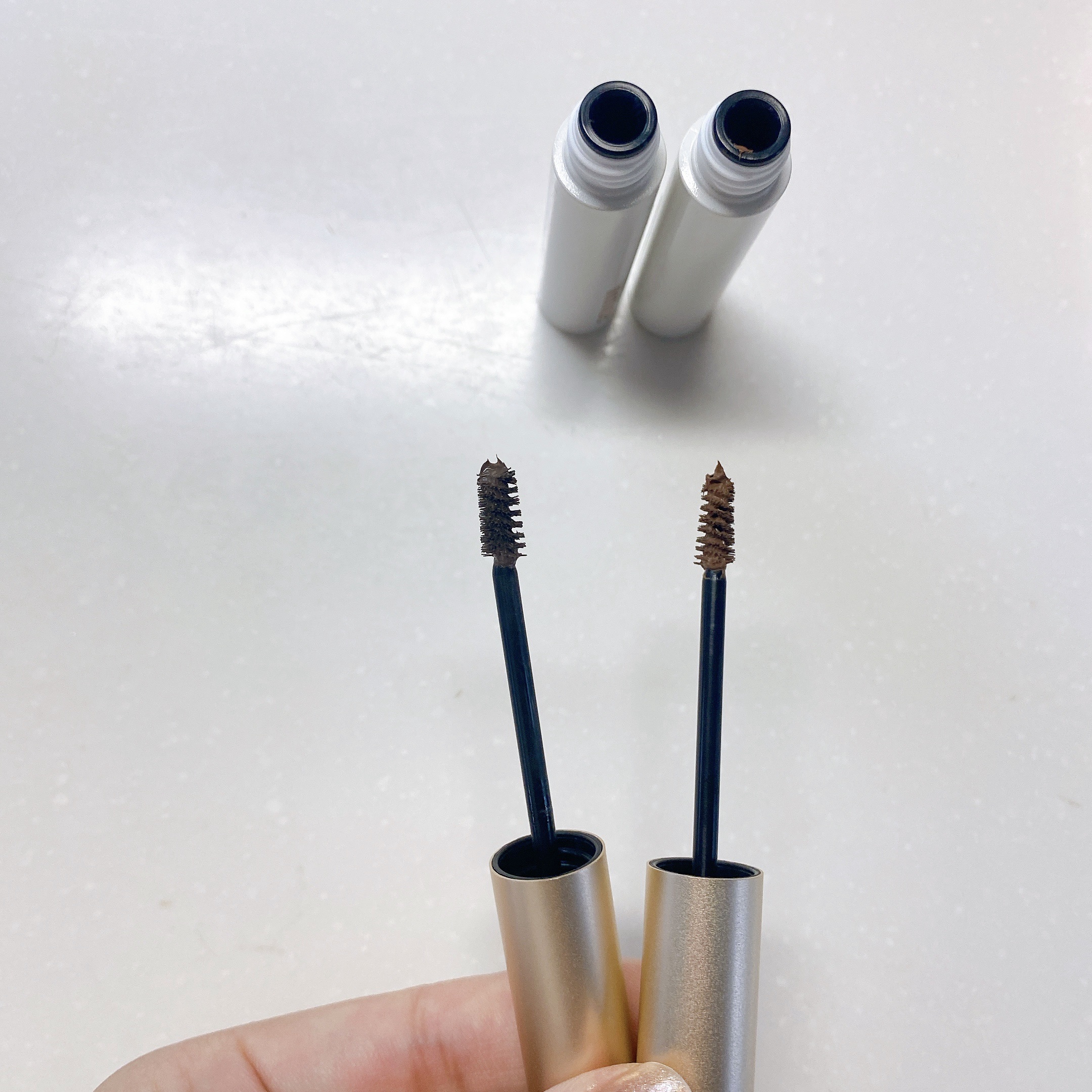 シグネチャーブロウシェイパー G004 ナチュラルブラウン/hince/眉マスカラを使ったクチコミ（1枚目）