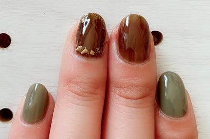 ネイルホリック パーティーフレーク/ネイルホリック/マニキュアを使ったクチコミ(5枚目)