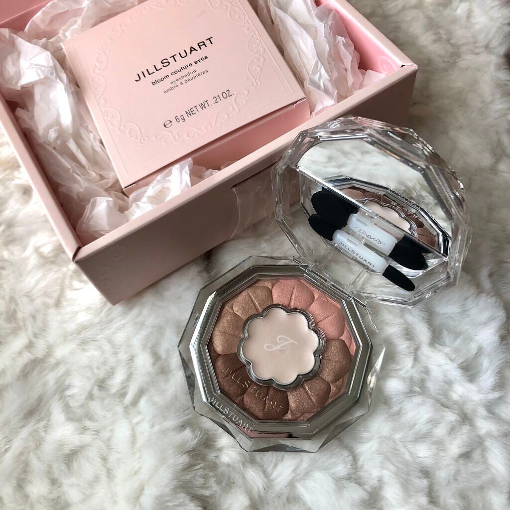 ジルスチュアート ブルームクチュール アイズ/JILL STUART/アイシャドウパレットを使ったクチコミ(1枚目)