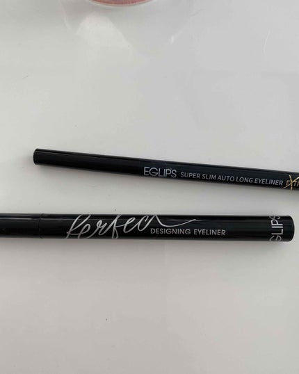 EGLIPS スーパースリム オートロングアイライナー エクストリームエディションのクチコミ「滲まないし落ちにくいし安いし何回もリピしてます!
..」(1枚目)