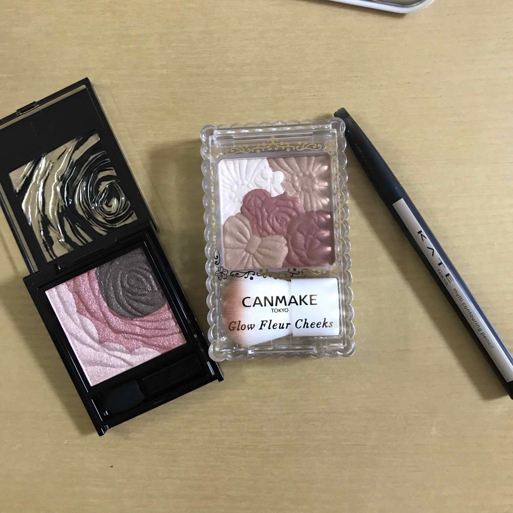 グロウフルールチークス/キャンメイク/パウダーチークを使ったクチコミ（1枚目）