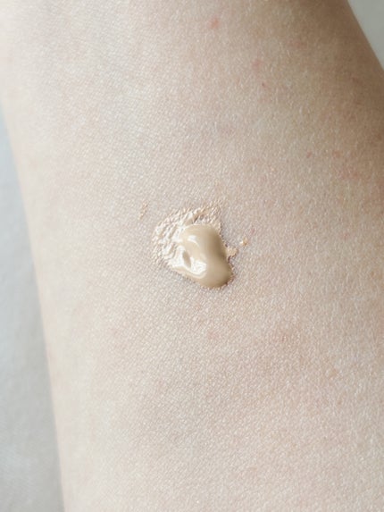 ディオールスキン フォーエヴァー フルイド グロウ/Dior/リキッドファンデーションを使ったクチコミ(2枚目)