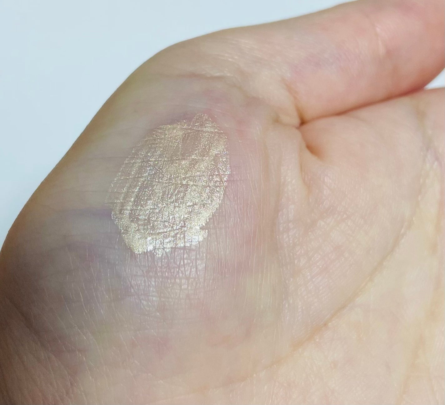 ストロング ラスティング アイベース/リンメル ロンドン/アイシャドウベースを使ったクチコミ(2枚目)