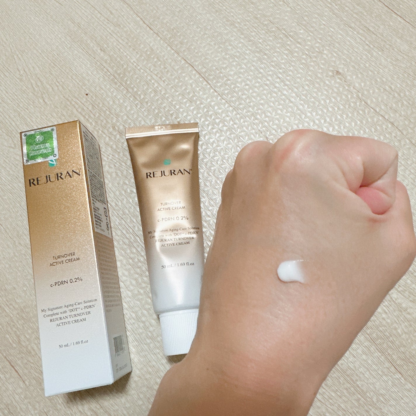 REJURAN ターンオーバーアクティブクリーム 50ml/REJURAN COSMETICS/フェイスクリームを使ったクチコミ(3枚目)