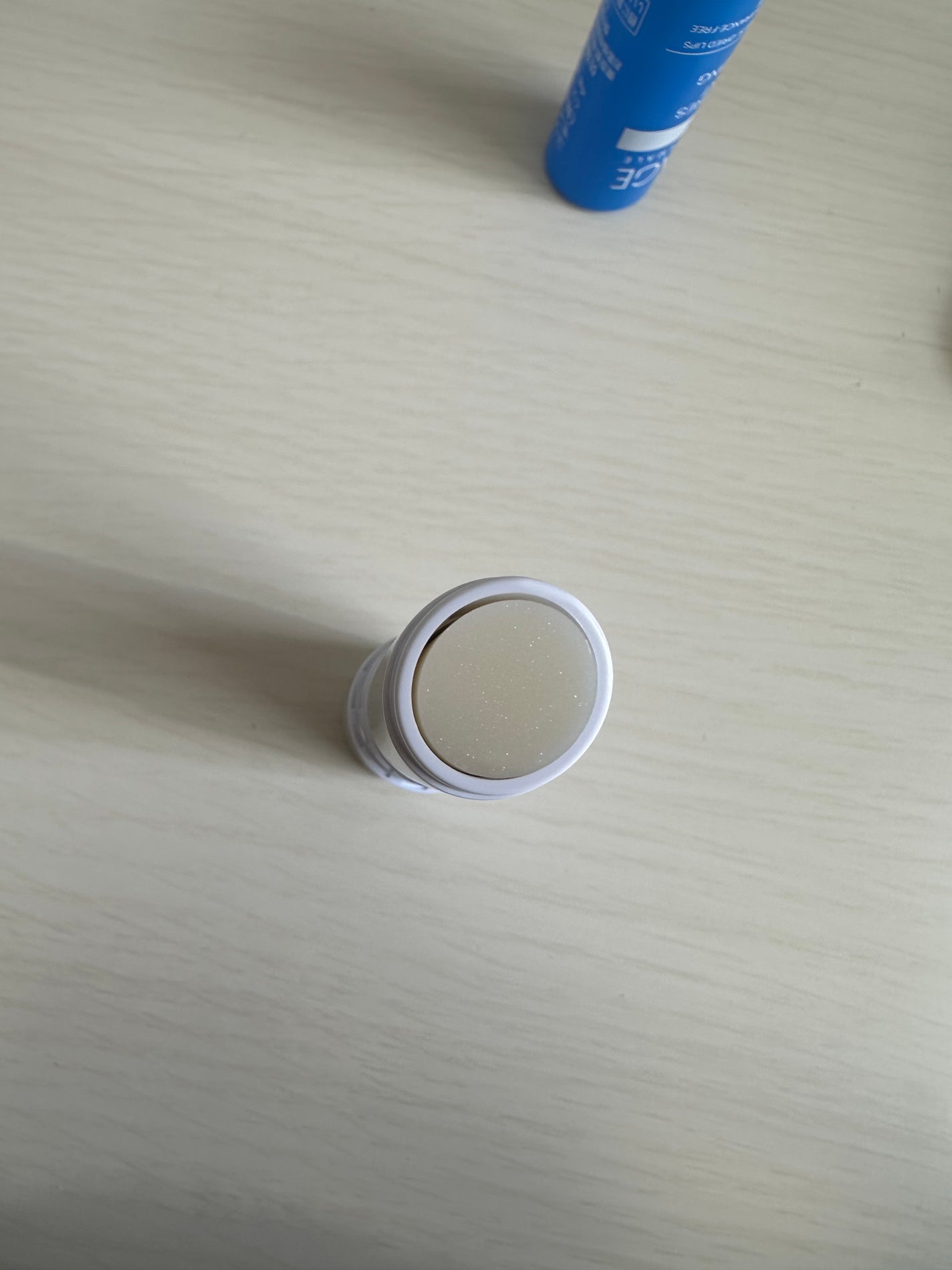 モイストリップ(無香料)/ユリアージュ/リップクリームを使ったクチコミ(3枚目)