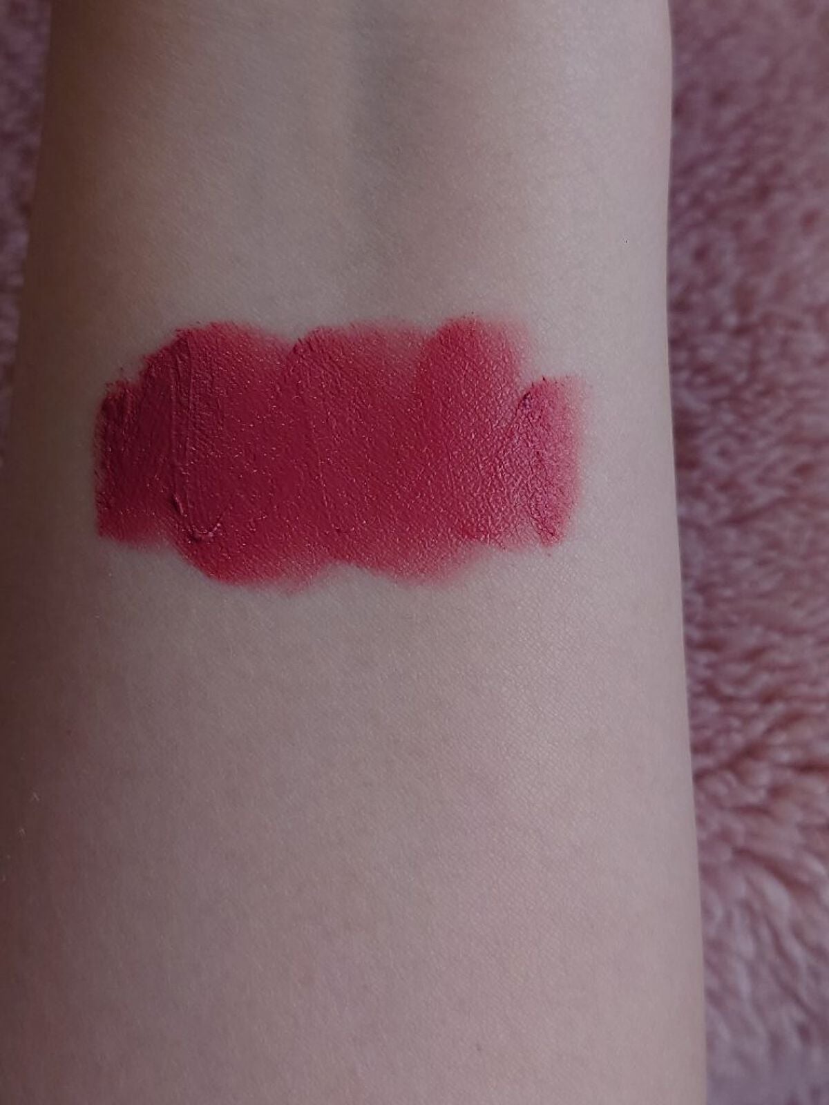 カラーリッシュ エクストラルージュ/ロレアル パリ/口紅を使ったクチコミ(3枚目)