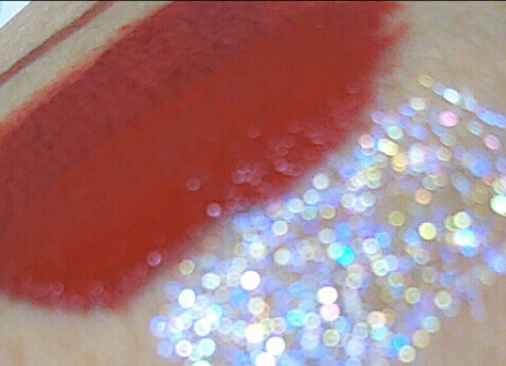 ライブリーリキッドグリッターシャドー/EGLIPS/グリッターを使ったクチコミ（1枚目）