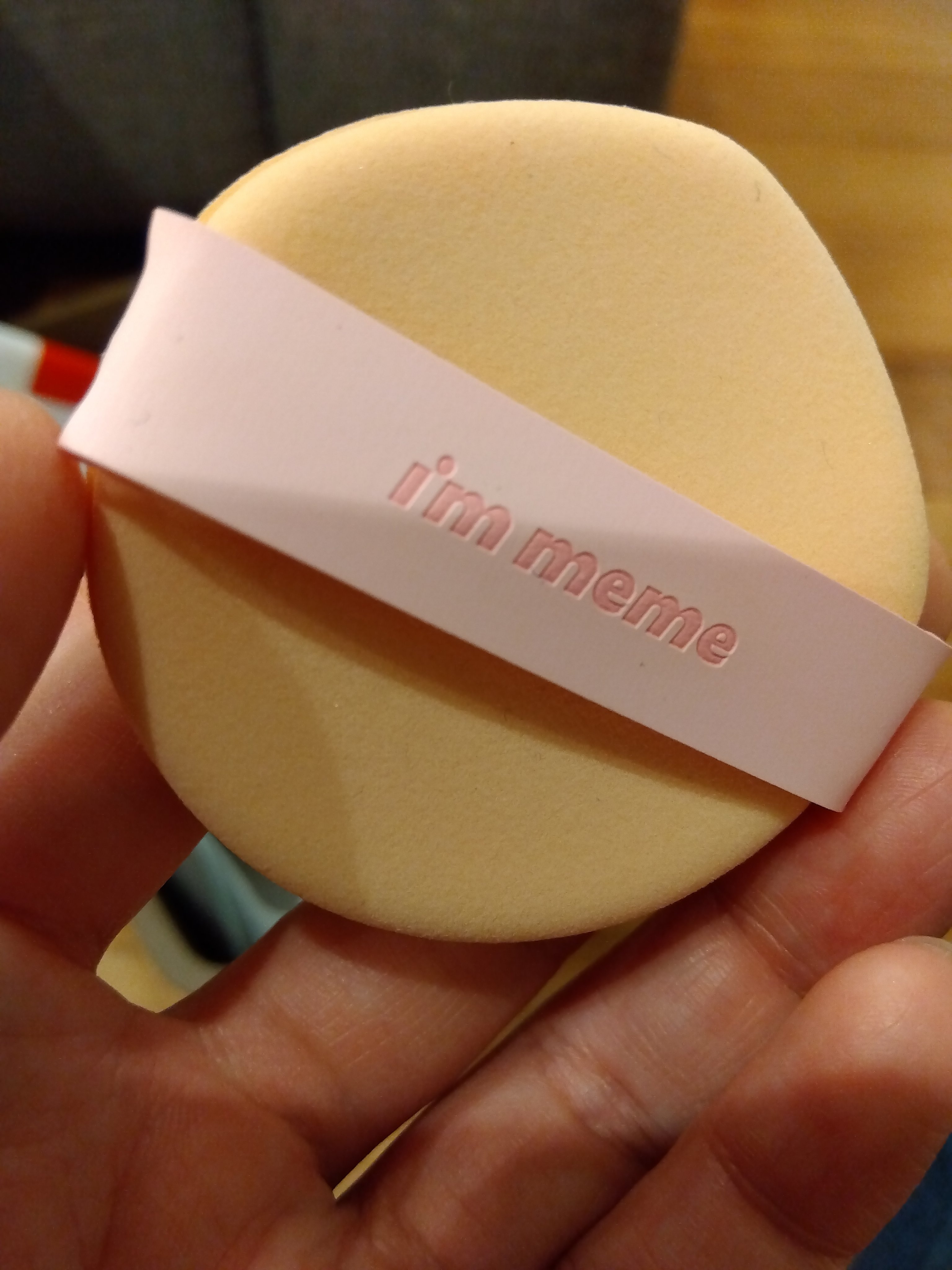 ワンダーベルベットラスティングクッション/i’m meme/クッションファンデーションを使ったクチコミ（2枚目）