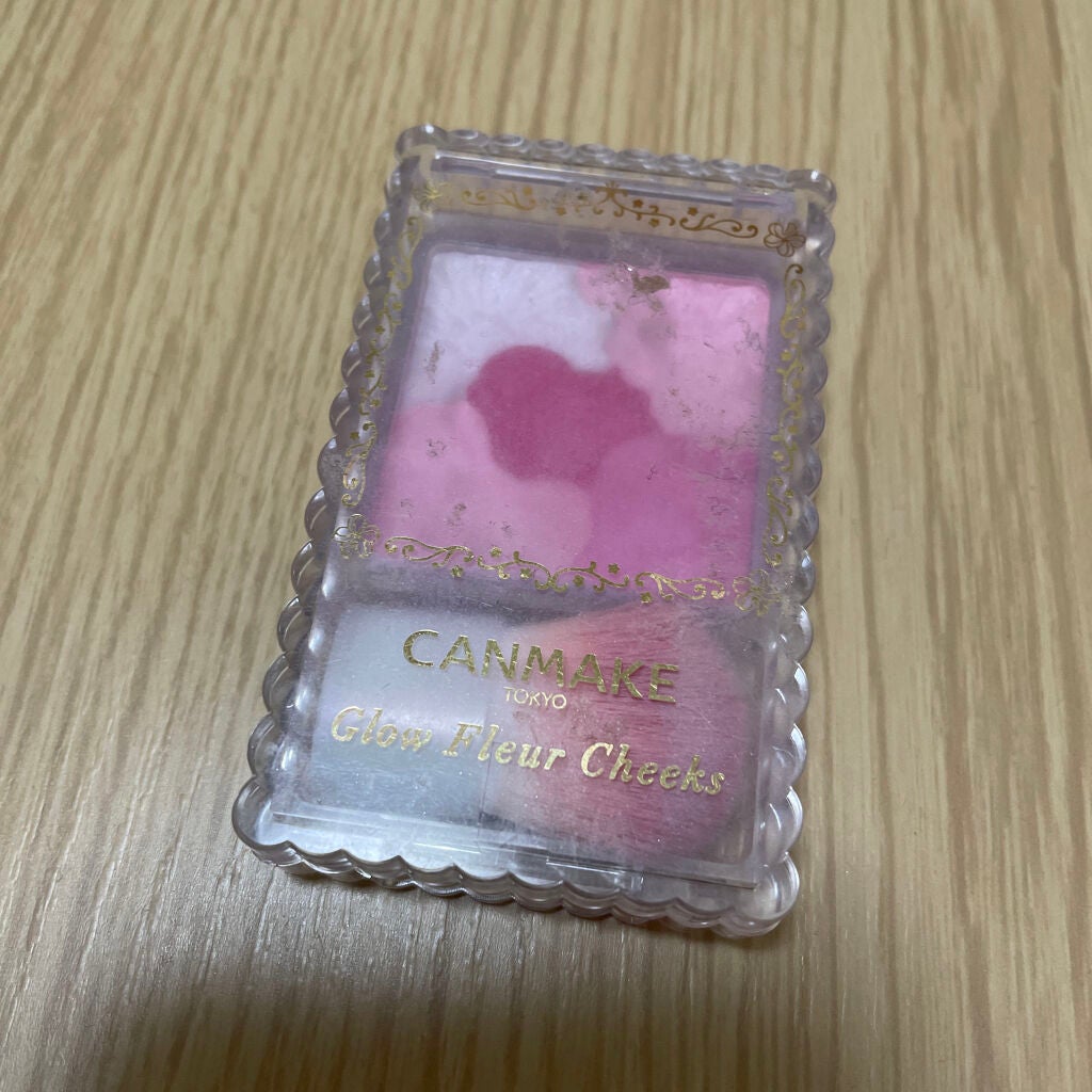 グロウフルールチークス/キャンメイク/パウダーチークを使ったクチコミ(1枚目)
