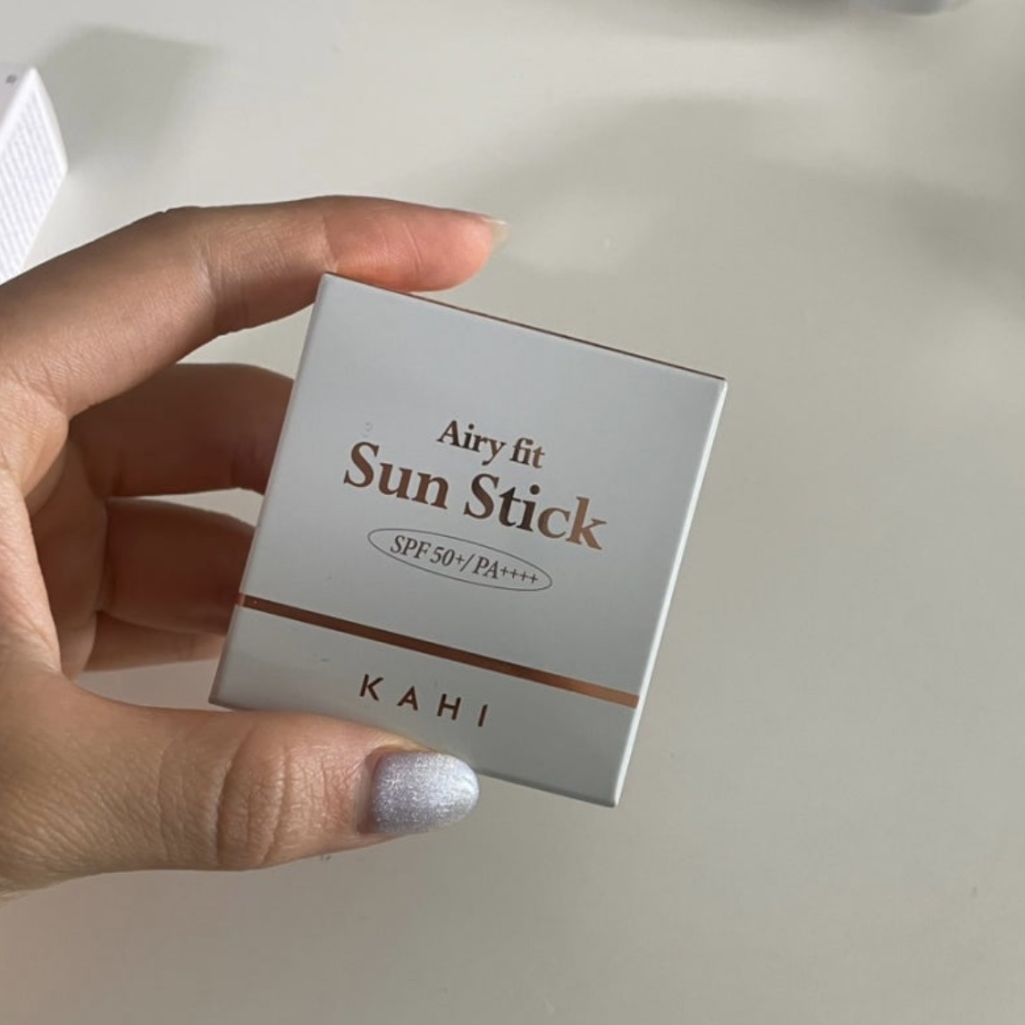 《メイク前、塗り直し、コレ1本で解決。》


ʚïɞ.•*¨*•.¸¸♬｡:°ʚïɞ.•*¨*•.¸¸♬｡:°ʚïɞ.•*¨*•.¸¸♬｡:°

𝐊𝐀𝐇𝐈
エアリーフィットサンスティック

ʚïɞ.•*¨*•.¸¸♬｡:°ʚïɞ.•