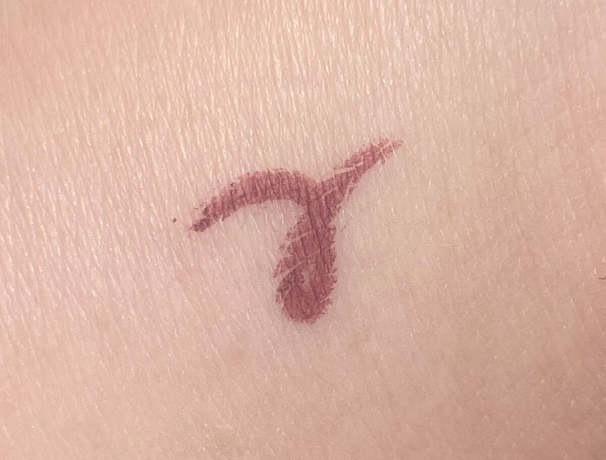 「密着アイライナー」極細クリームペンシル/デジャヴュ/ペンシルアイライナーを使ったクチコミ(2枚目)