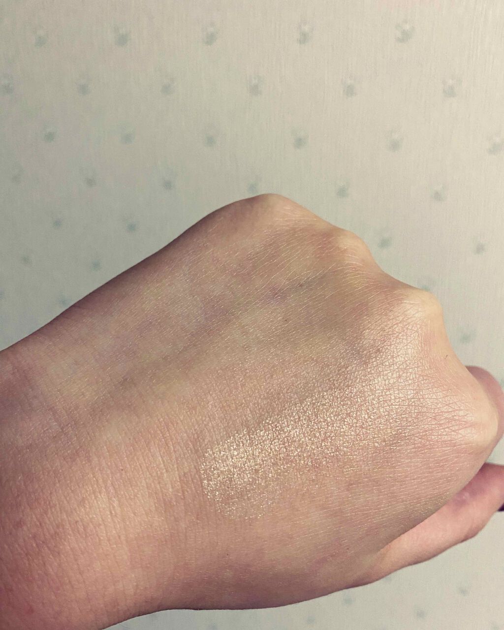 ブライトアップアイシャドウ/media/単色アイシャドウを使ったクチコミ（2枚目）