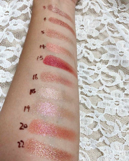 プリズム エアー シャドウ/CLIO/単色アイシャドウを使ったクチコミ(4枚目)