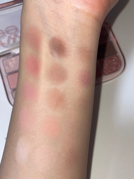 フィー モアムードアイパレット/fwee/アイシャドウパレットを使ったクチコミ(3枚目)