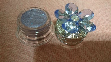 ジルスチュアート クリスタルブルーム ジェリービジュー 02 Moonlight Magic/JILL STUART/ジェル・クリームアイシャドウを使ったクチコミ（2枚目）