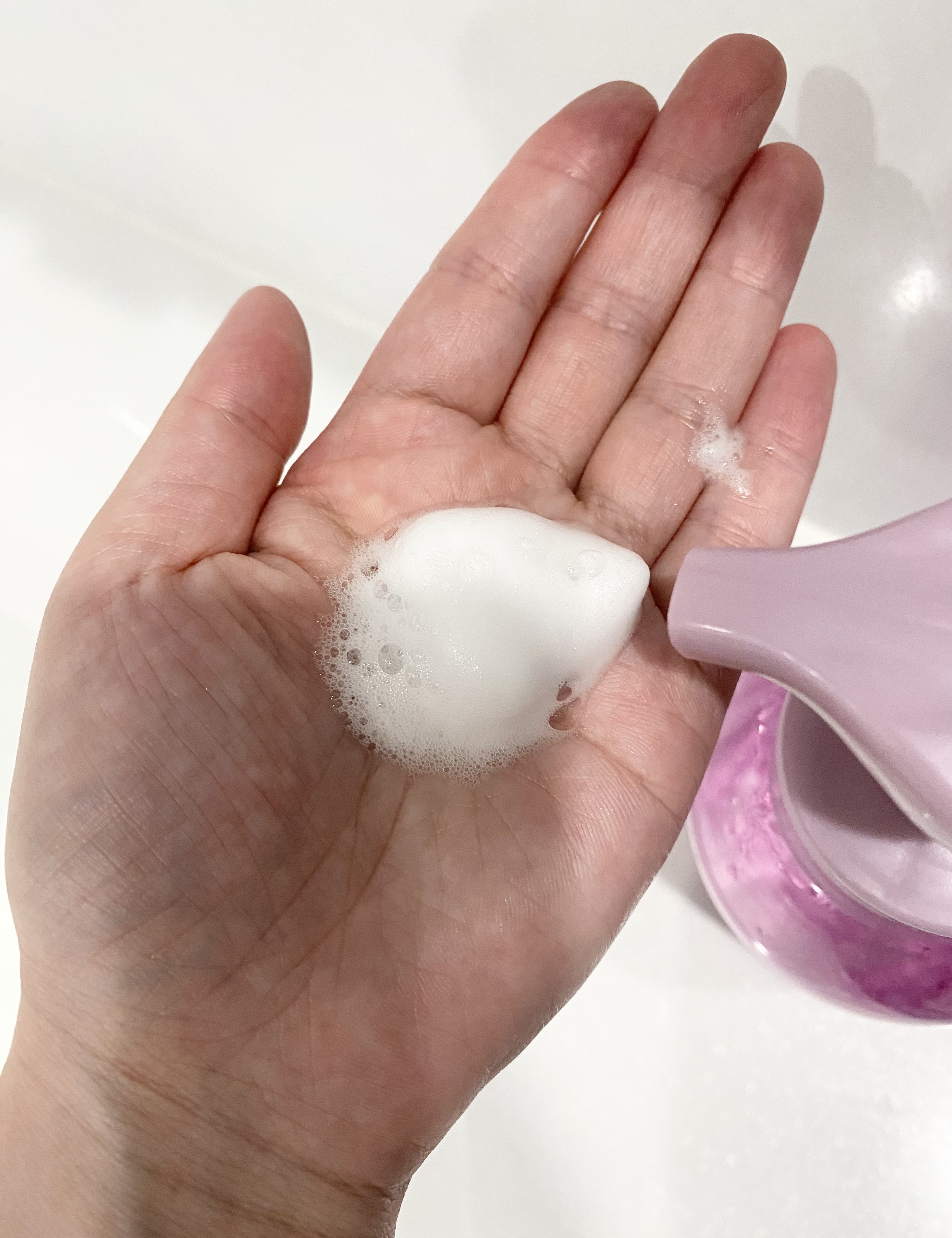 モイスト泡シャンプー〈フローラルムスクの香り〉 本体（480ｍL）/SGNI/市販シャンプーを使ったクチコミ（2枚目）