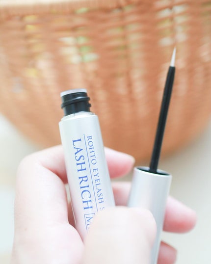 ラッシュリッチアイラッシュセラム/ロート製薬/まつげ美容液を使ったクチコミ(3枚目)