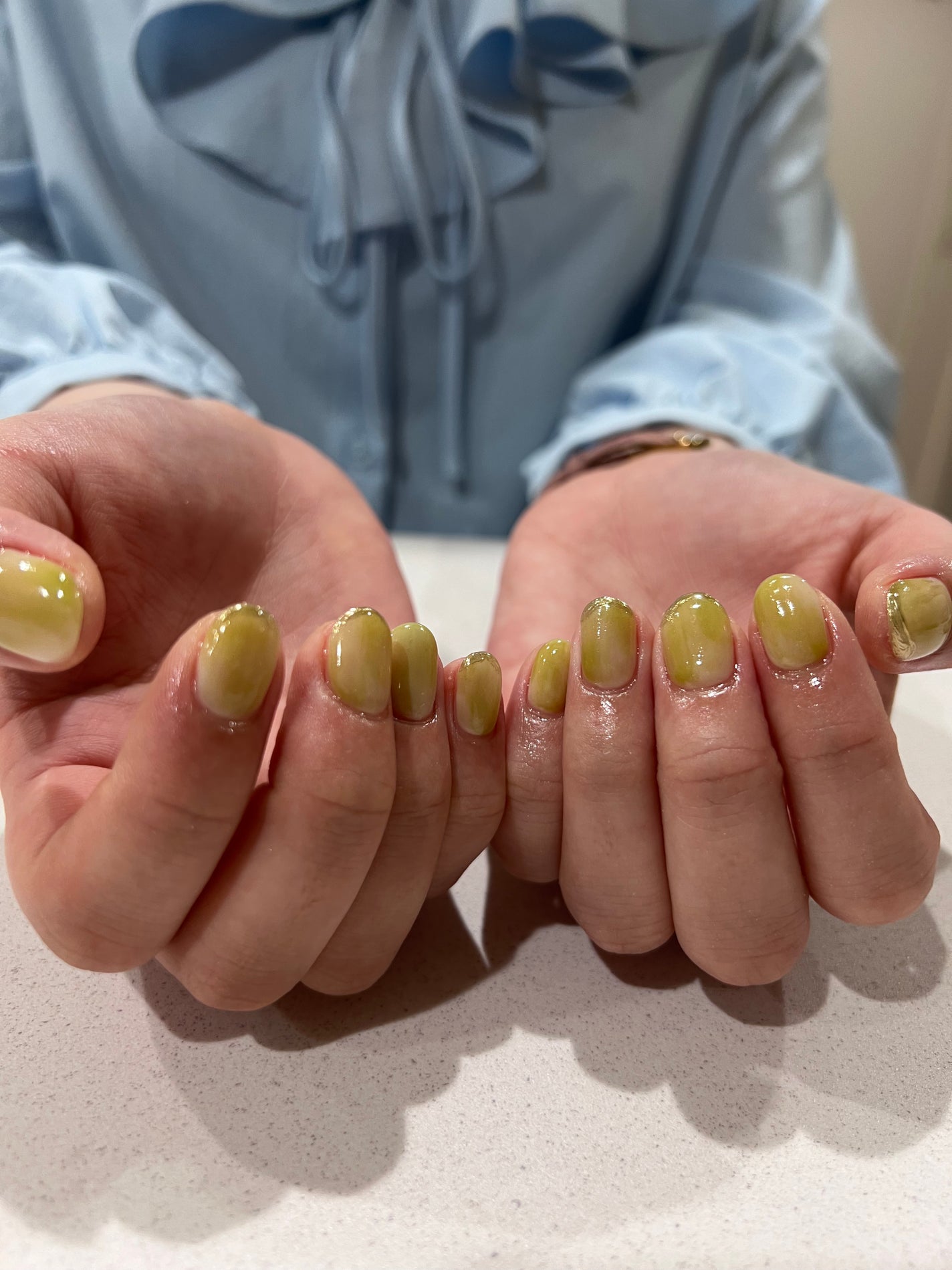 なかのん🐻❄️ on LIPS 「緑ネイルー!かわいい💕💕#緑ネイル#グリーンネイル#ジェルネイ..」(3枚目)