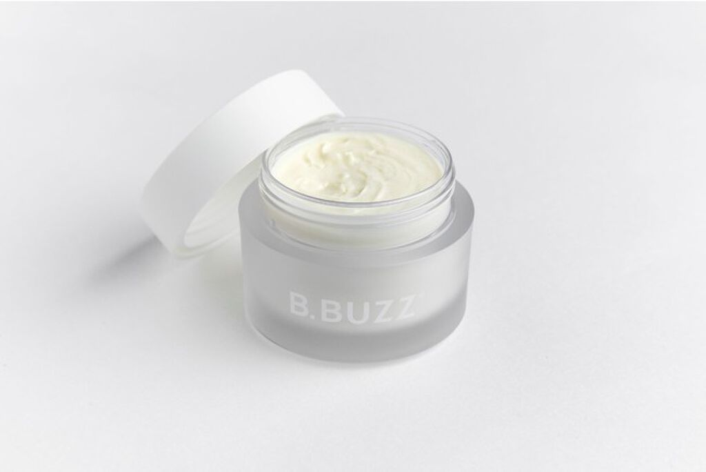 B.BUZZ ヴィタホイップ