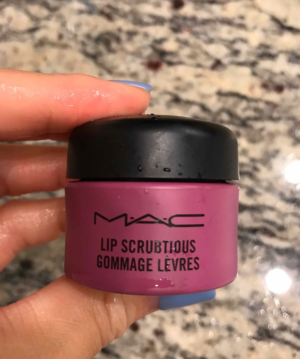 リップ スクラブシャス/M・A・C/リップスクラブを使ったクチコミ(1枚目)