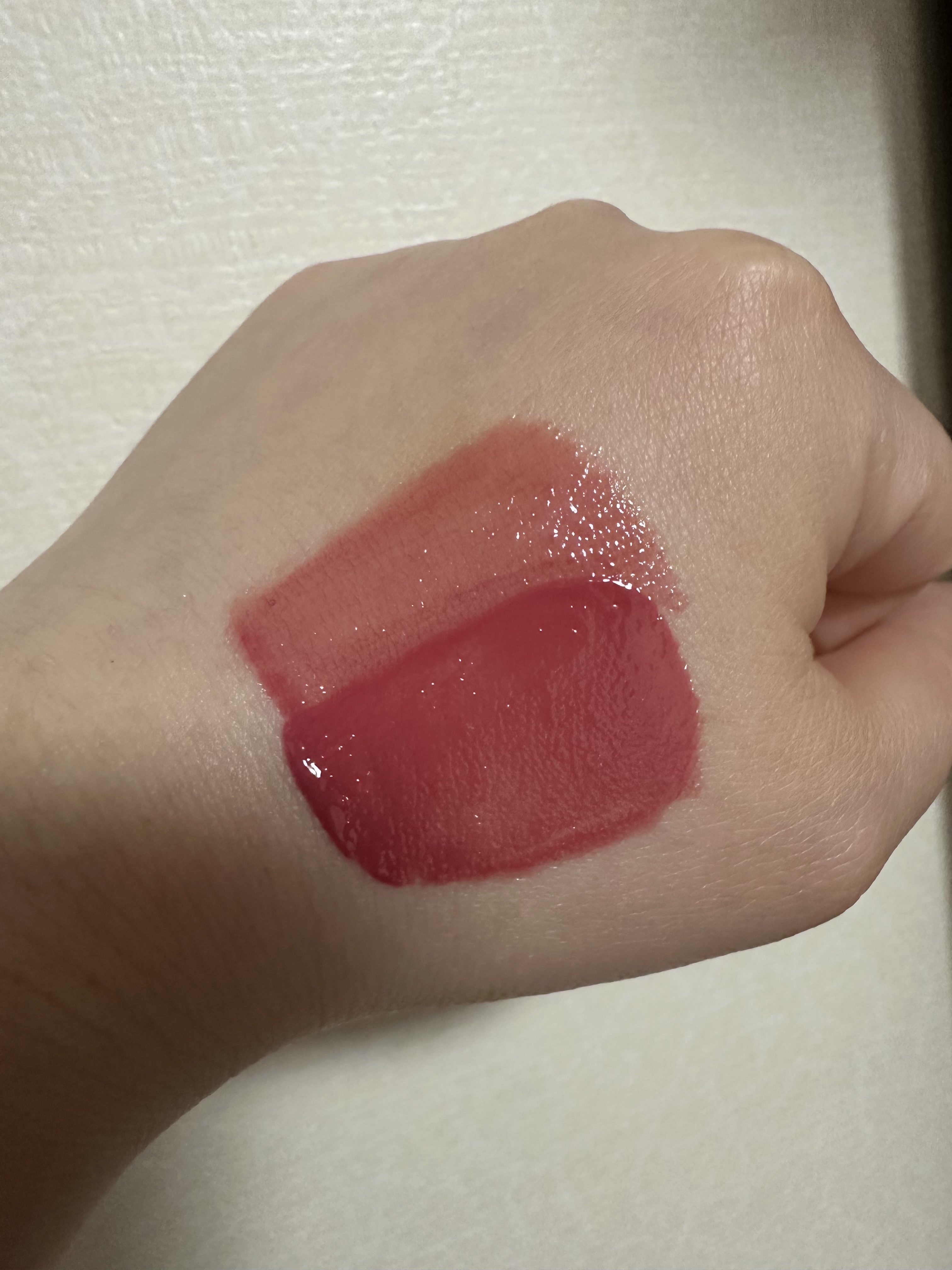 ジェリーイングヌードグロス/Laka/リップグロスを使ったクチコミ（2枚目）