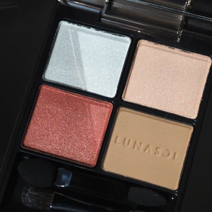 アイカラーレーション/LUNASOL/アイシャドウパレットを使ったクチコミ(4枚目)
