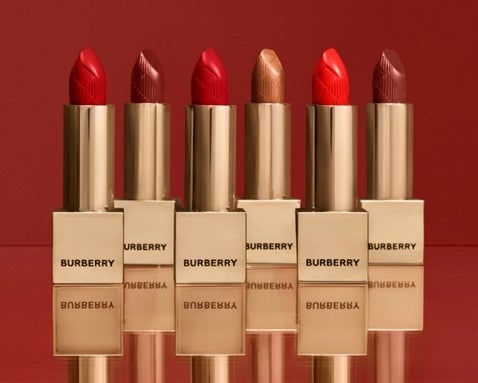 バーバリー キス サテン